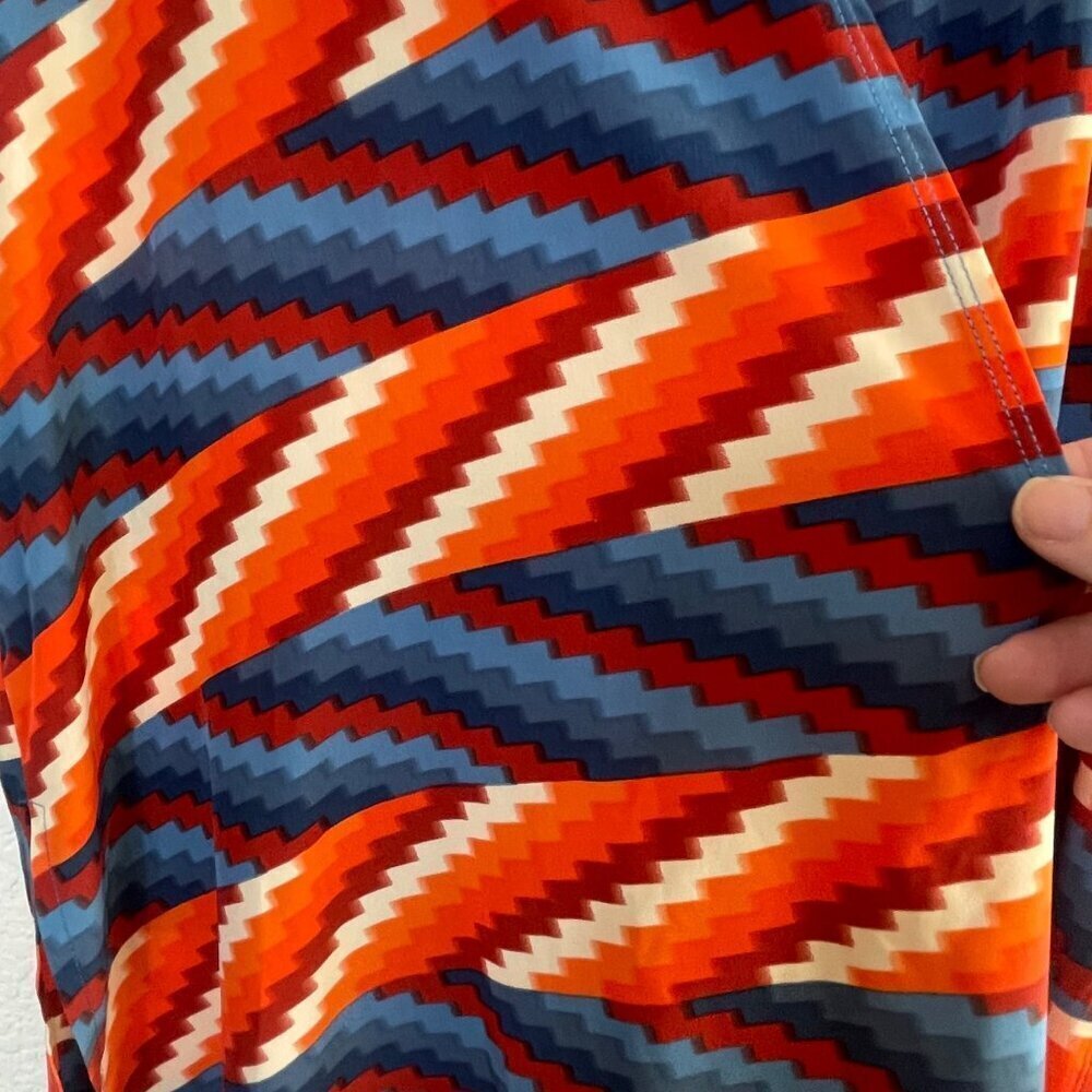 LuLaRoe Joy Duster Vest – Medium, Zig-Zag Orange/Blue/Red, Longline Sleeveless - Picture 7 of 9